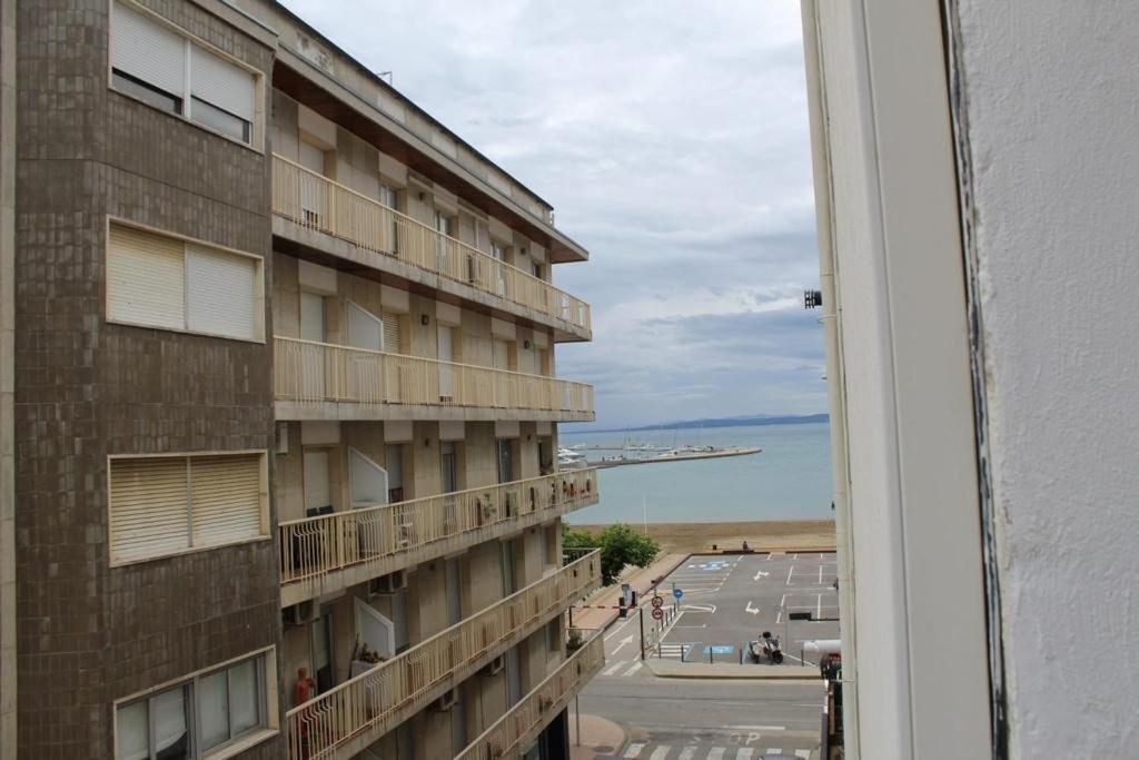 Apartaments Oller Centro Roses Eksteriør bilde