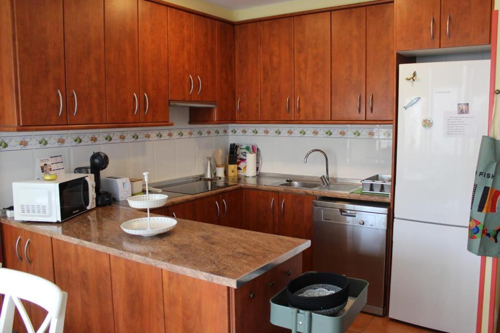 Apartaments Oller Centro Roses Eksteriør bilde